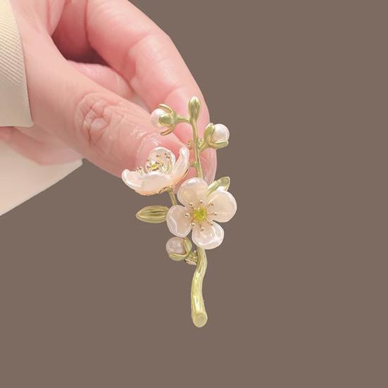 Jasmine Brooch Faux Pearl Petal Flower Lapel Pin Sweater Cardigan Coat Business