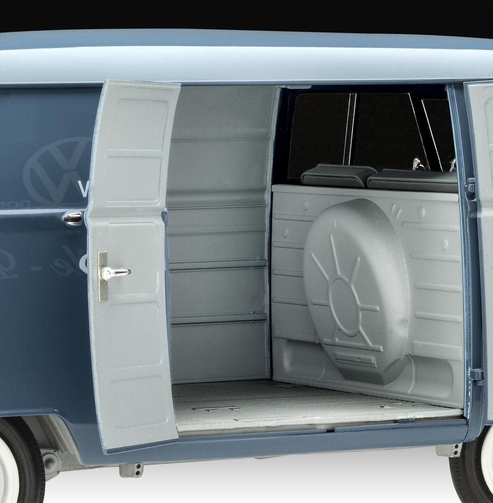German Revell VW T1 Panel Van Plastic Model 07742 1/16 75' (Car)