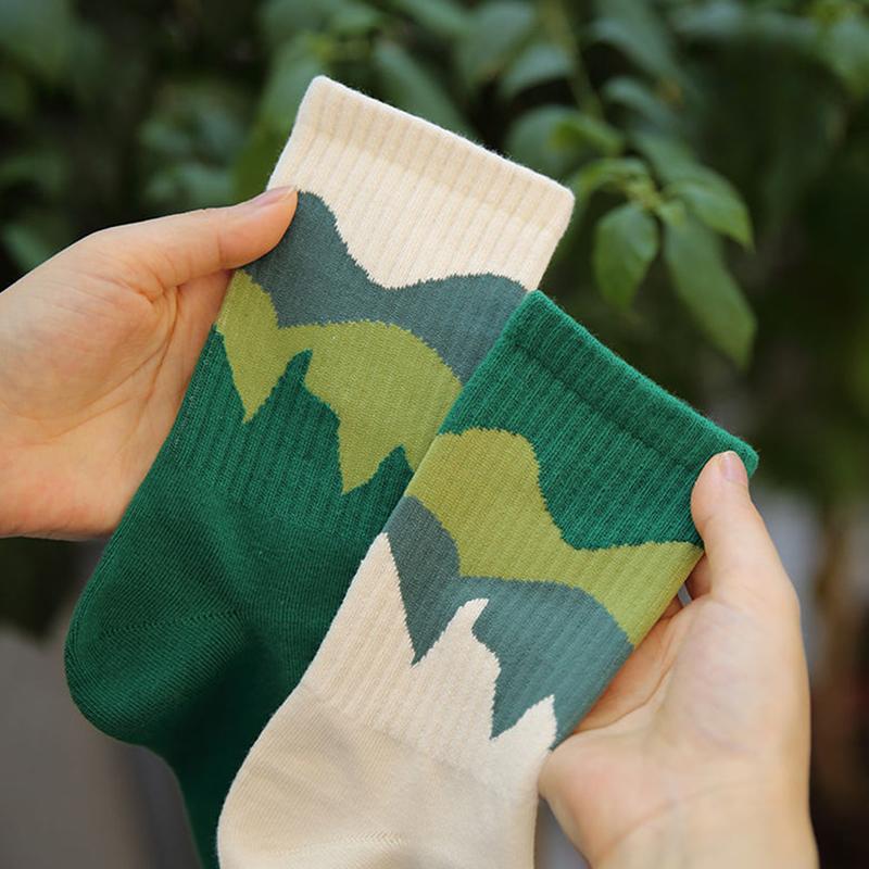 

1 пара модных женских носков с асимметричным узором, уличный хип-хоп, скейтборд, женские хлопковые носки, дышащие, стиль Харадзюку One Size зелёный