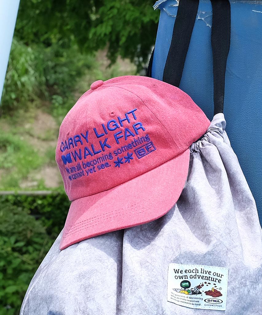 Beollunpeulenjeu Carry Light Walk Far Pigment Ball Cap Red