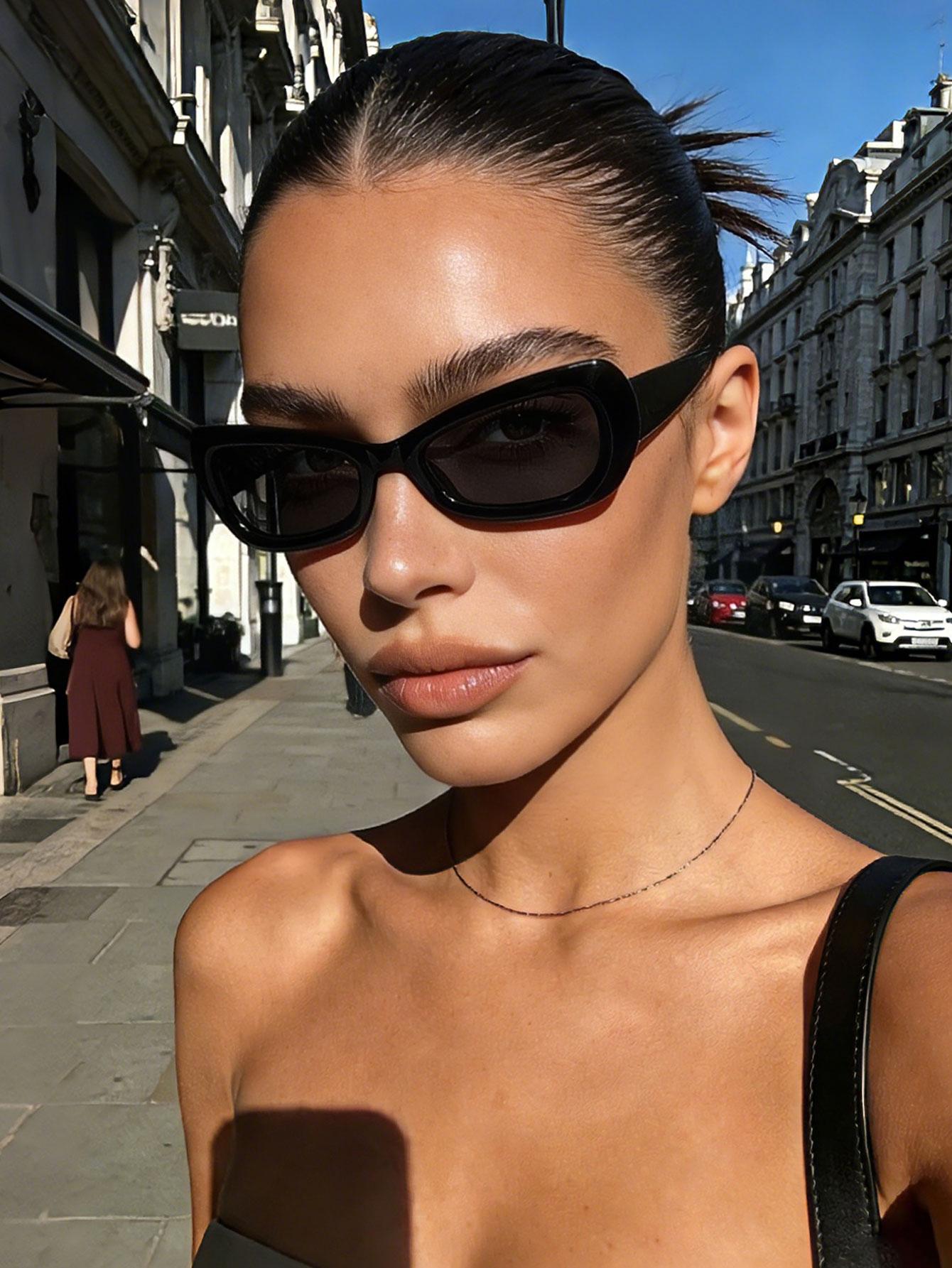 

1PCS Classic Style Butterfly Frame Sunglasses Unisex Elegant Fashionable Sun Protection Glasses for Everyday Use