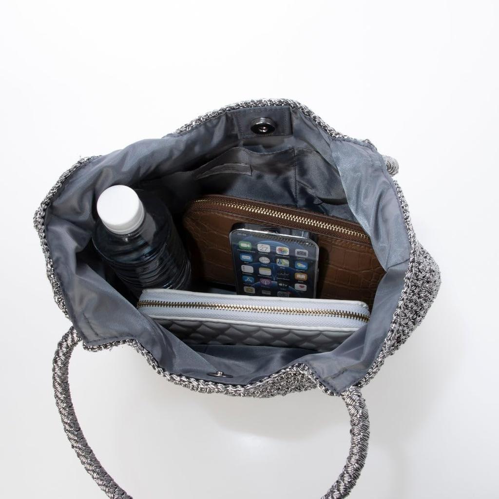 Metallic cord pattern knit tote bag