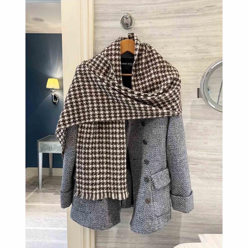 NINA SOLOR Cashmere Houndstooth Scarf