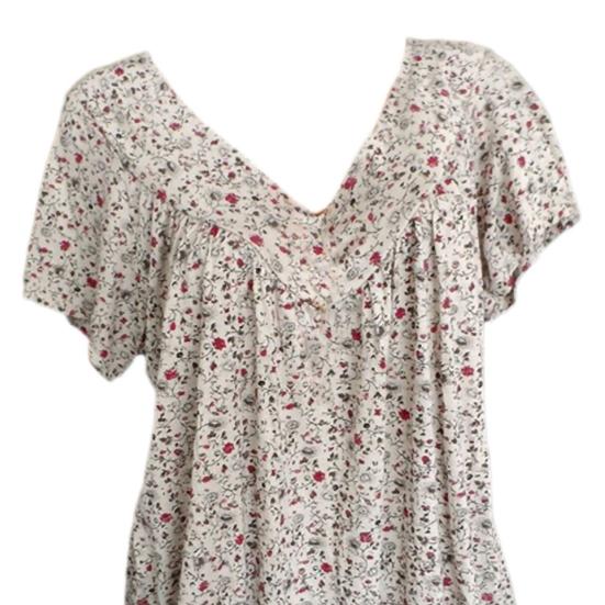 Women T-shirts V Neck Breathable Plus Size Flower Print Summer T-shirts for Daily Wear