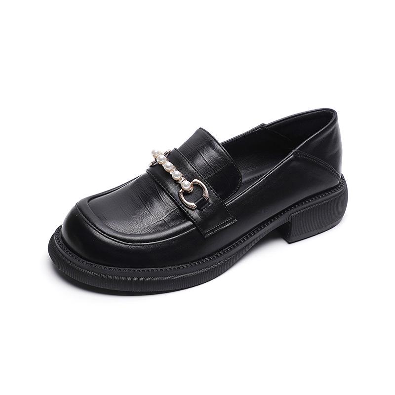 Vintage Pearl Loafers: Women's British-Style College Leather Slip-ons with Thick Soles