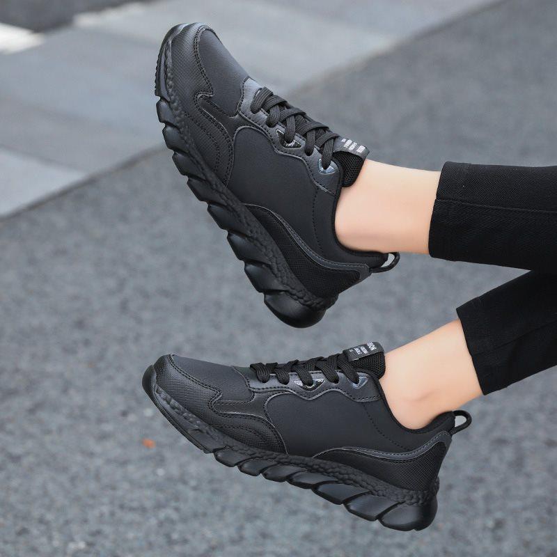 Spring Leather Waterproof Running Shoes for Women Shock-absorbing Ultra Light Versatile Moonlight Flat Sports Shoes for Women