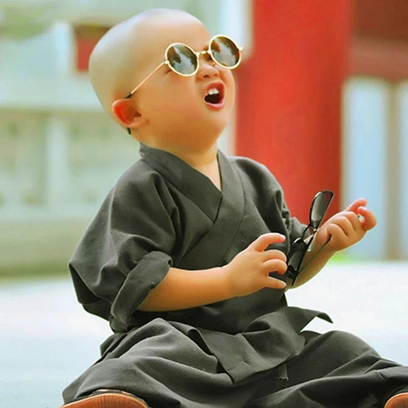 Vintage Round Kids Sunglasses for Children Metal Frame AC Lens Designer Trendy Brand Beach Travel Shades Gifts