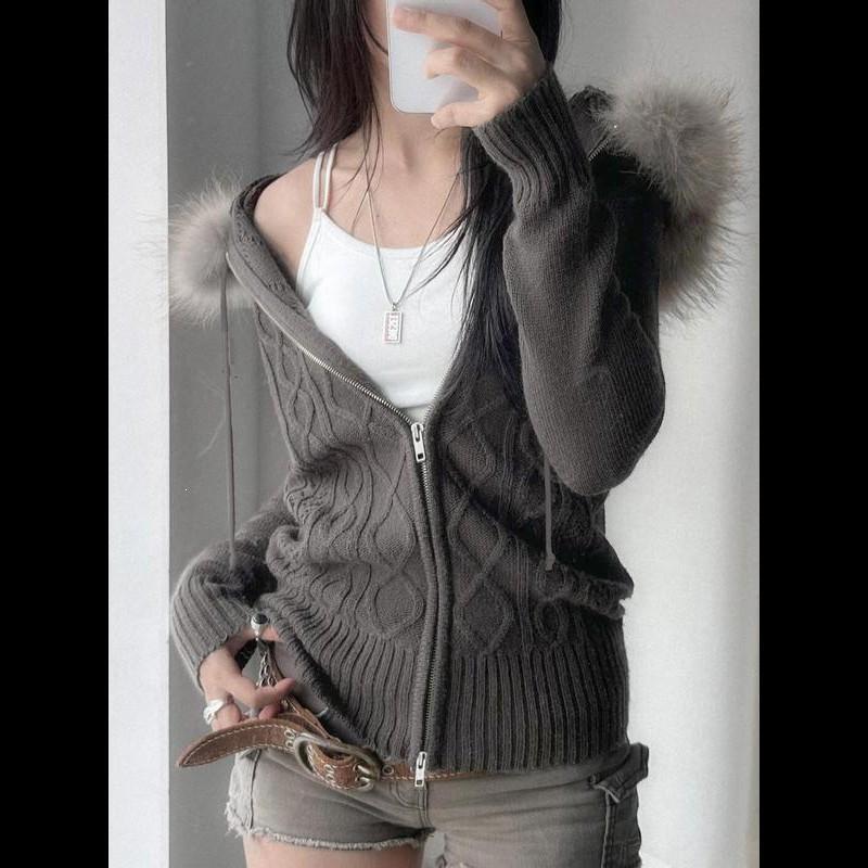 Retro Cable Knit Hooded Sweater