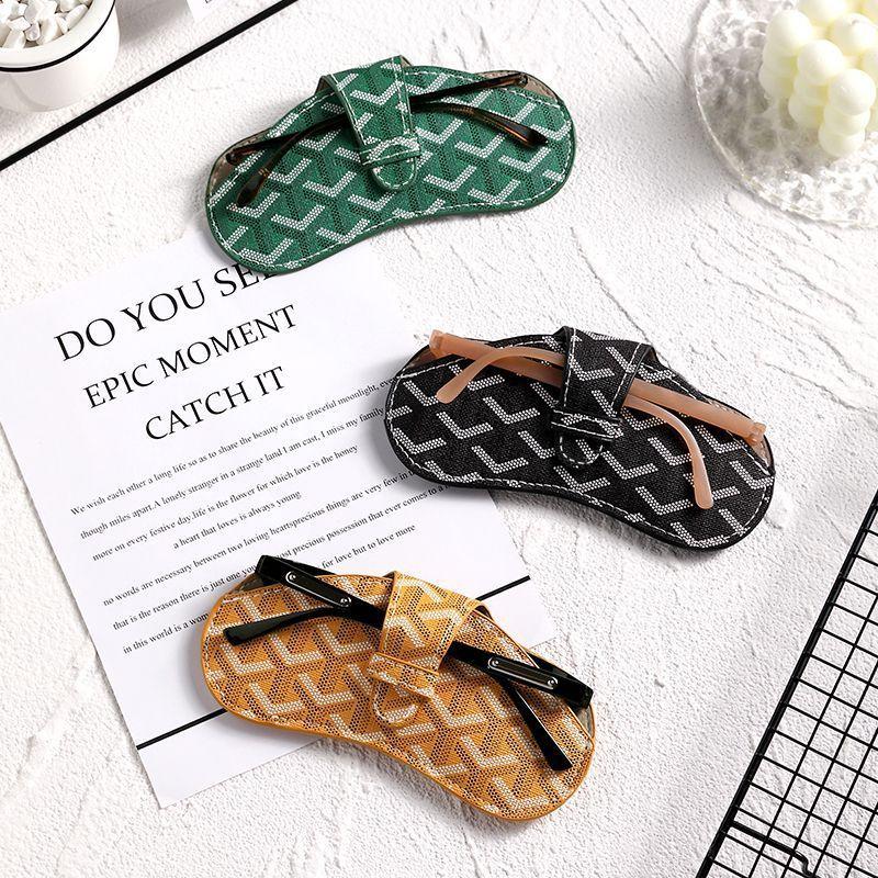 1Pc New Design PU Leather Glasses Case Presbyopic Glasses Case Portable Storage Bag for Women and Men with Lanyard Small Gifts
