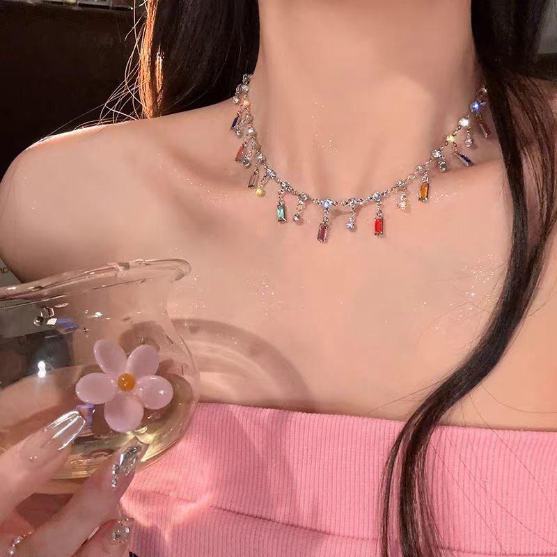 Pure Desire Ceiling Shining Zircon Light Luxury Collarbone Chain Necklace Female Tide Exquisite Temperament Versatile Neck Chain Jewelry