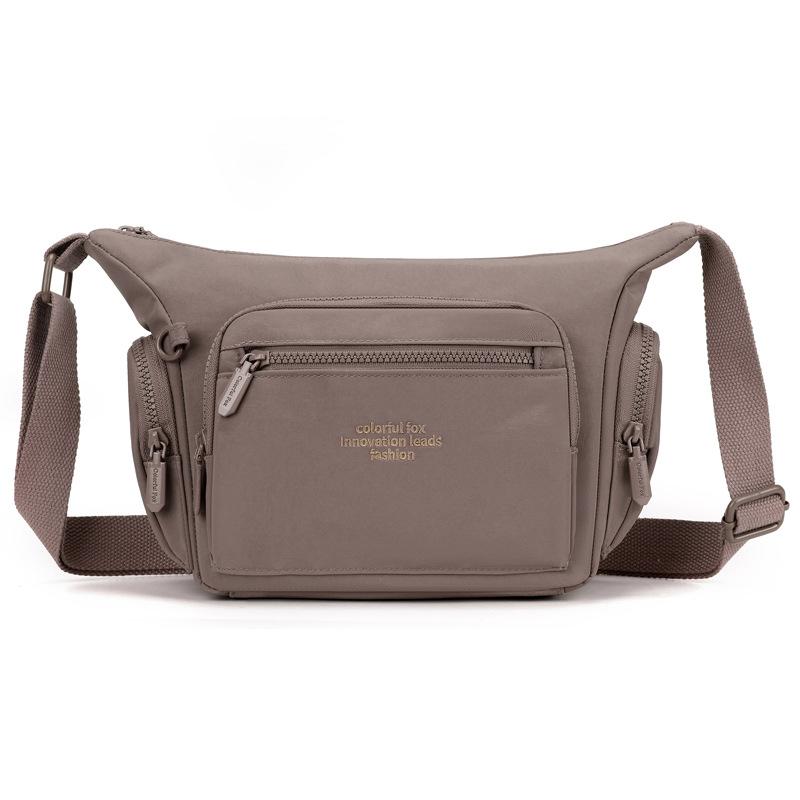 New Women's Fashion Trend Shoulder Bag Outdoor Casual Multi-layer Anti-splashing Messenger Bag