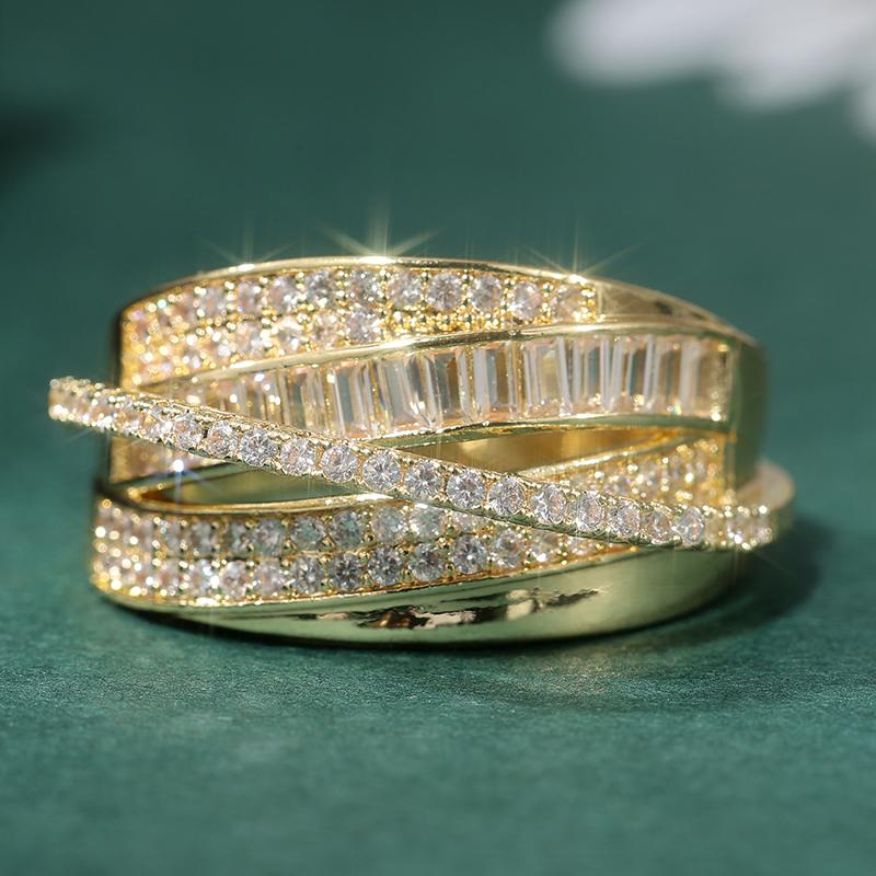 Luxury Gold Color Surround Inlaid White CZ Women's Ring Geometry Daily Wear Party Jewelry