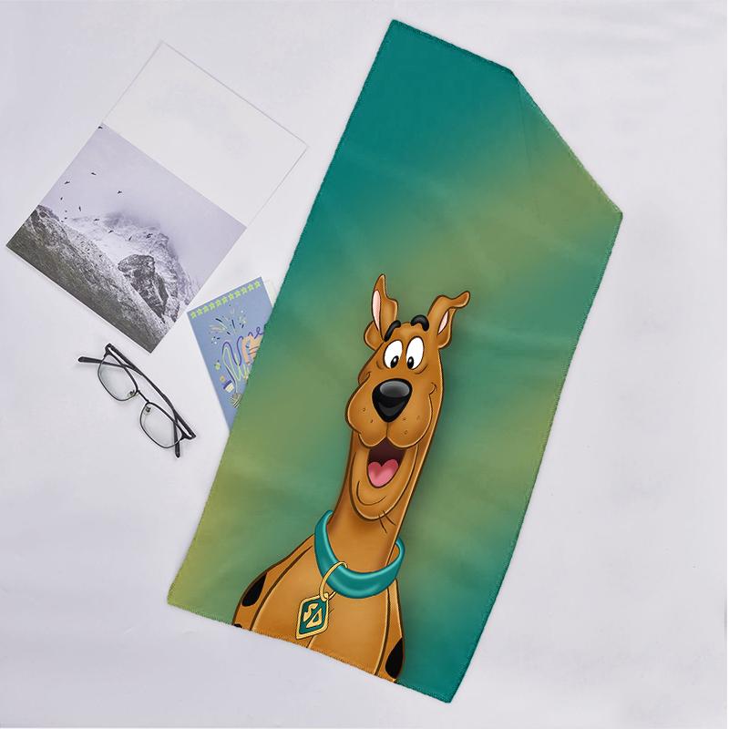 Scooby Doo Fashion Beach Towel: Ideal for Summer Adventures Soft, Absorbent and Quick Drying Suitable for Swimming and Bathing