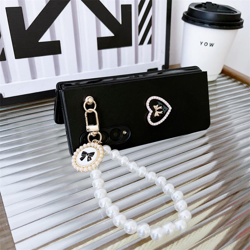 Roztomilý Pearl Love Heart Chain přívěsek Pouzdro na telefon pro Samsung Galaxy Z Fold 4 3 5 Kryt Kožený pant Ochranná pouzdra pro Samsung Z Flip 3 Z flip 4 5
