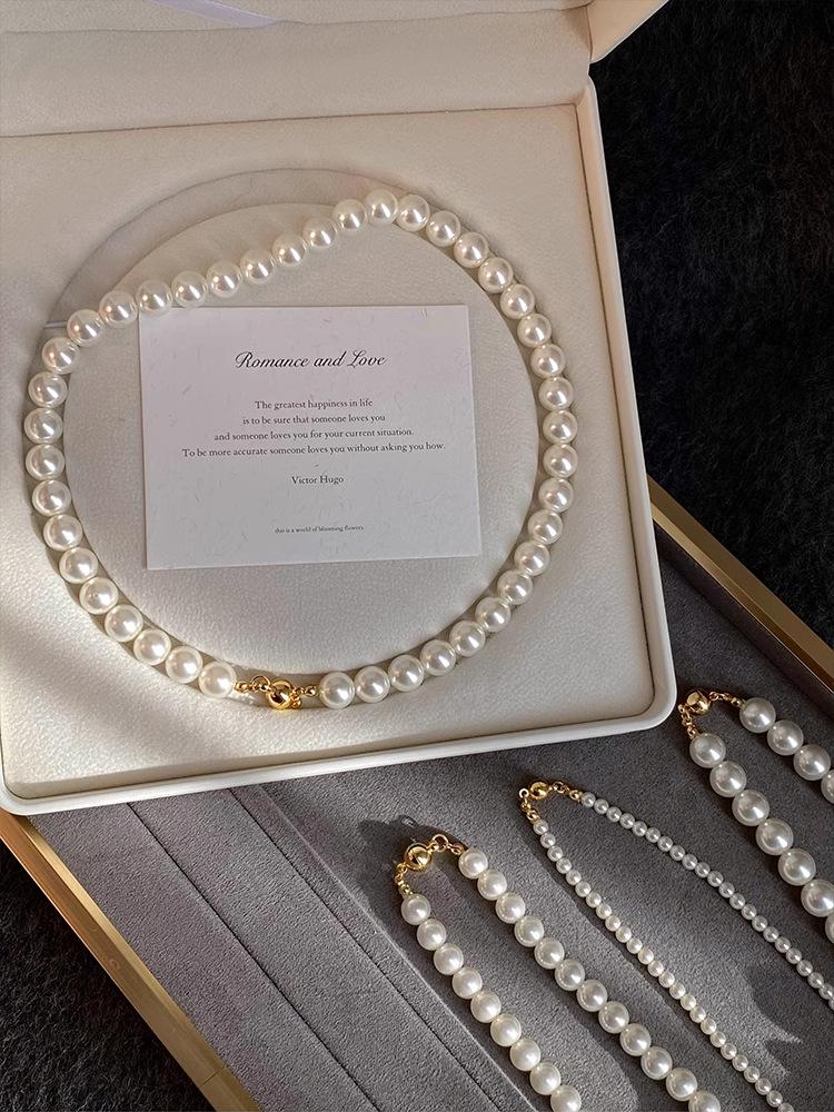 Australian White Porcelain Magnetic Buckle Pearl Necklace, 2025 Layered Light Luxury Clavicle Chain for Women 4mm