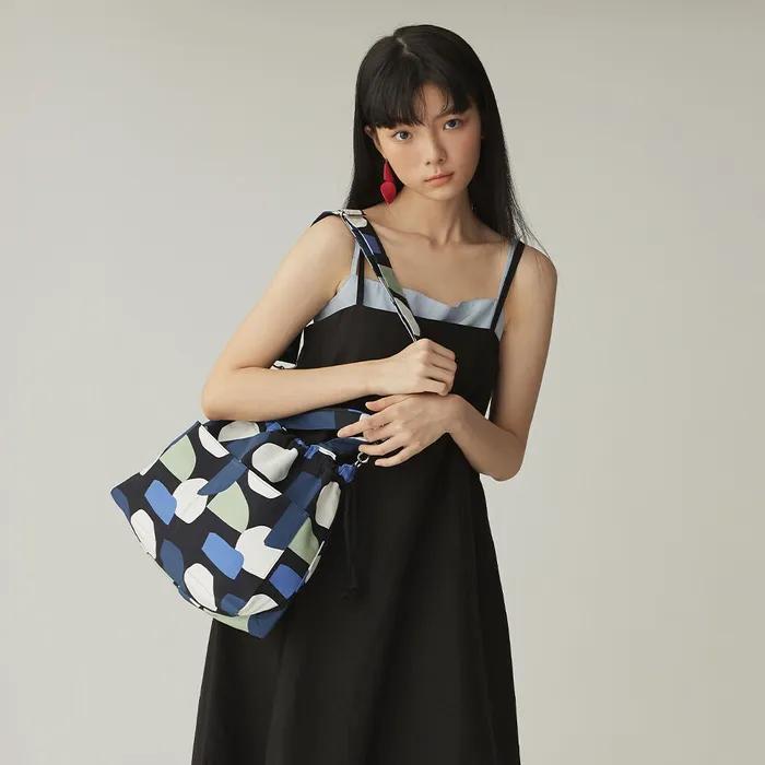 AMAZON MODOO BAG