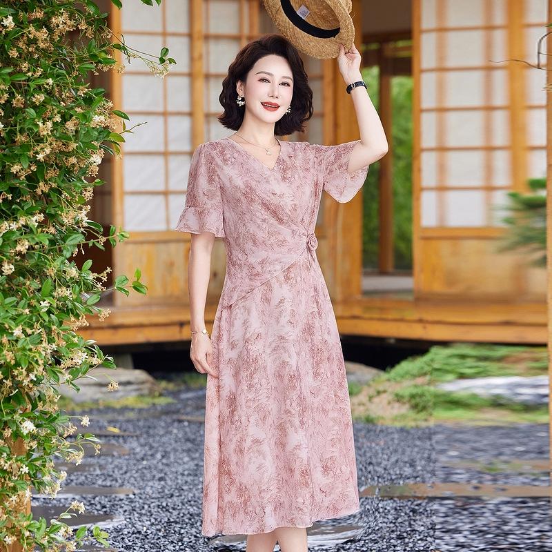 

Mother s Day 3D Floral Chiffon Mid-Length Dress for Middle-Aged Women 3XL [Recommended for 120-135 lbs] розовый