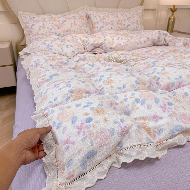 Double Yarn Bed Four-piece Set Hollow Lace Skin-friendly Breathable Comfortable Washed Bed Sheet Quilt Cover Pillowcase Set
