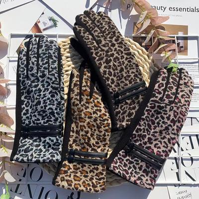Autumn Thermal Gloves Fashion Leopard Print Gloves Outdoor Sports Cycling Finger Gloves Women