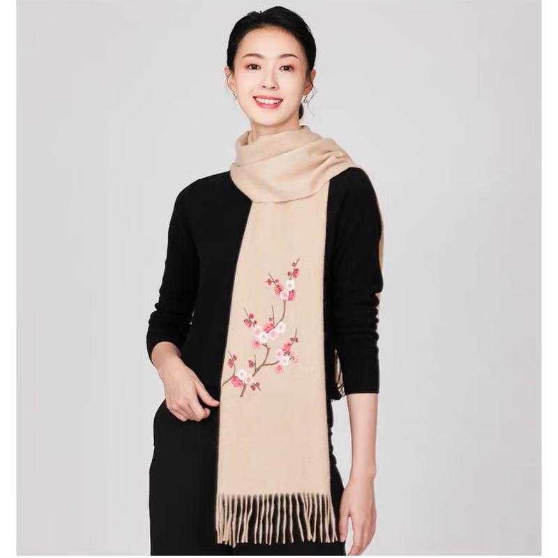 Xincaizhiyun Women's Embroidered Wool Scarf