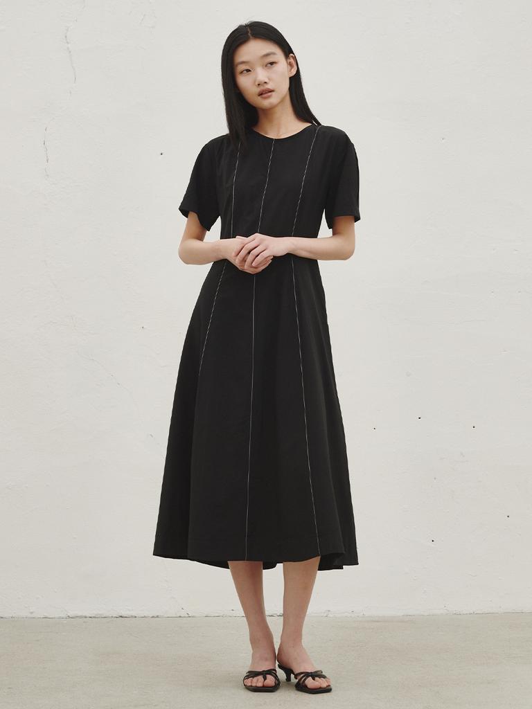 Nub Stitch Flare Dress - Black