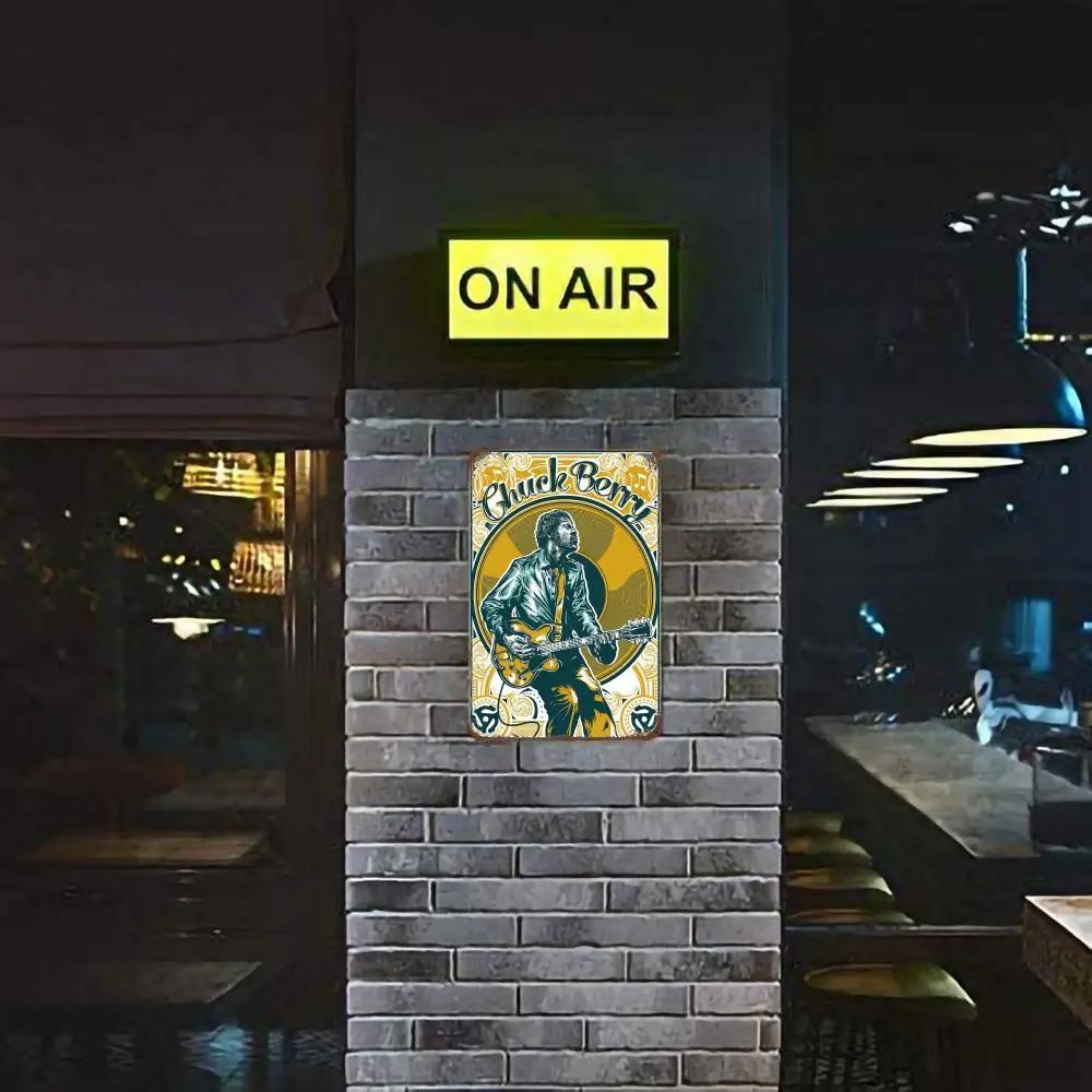 Chuck Berry Band metal Decor Poster Vintage Tin Sign Metal Sign Decorative Plaque for Pub Bar Man Cave Club Wall Decoration