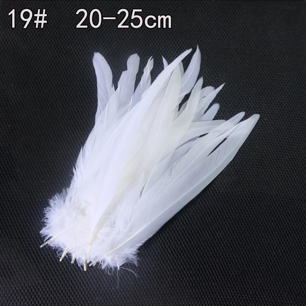 Weiße Feder Kollektion: DIY Handgemachte Bekleidungsaccessoires mit Gänse- und Truthahnfedern