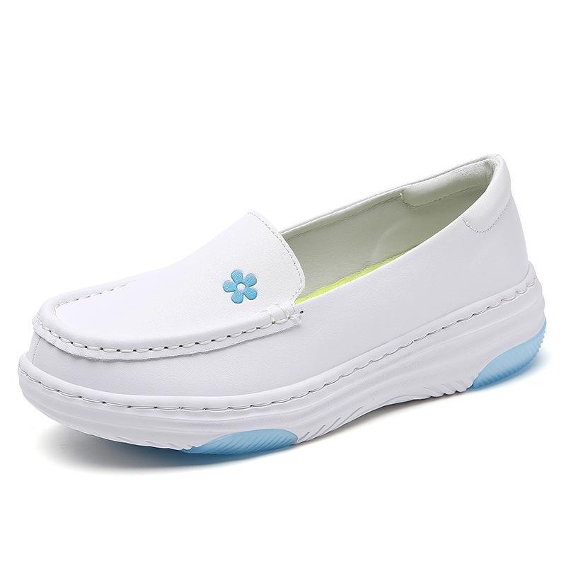 Nurse Shoes for Women with Soft Sole, Breathable Flat Bottom, Thick Sole, Anti Slip, Autumn and Winter Medical Work Shoes with Added Fleece