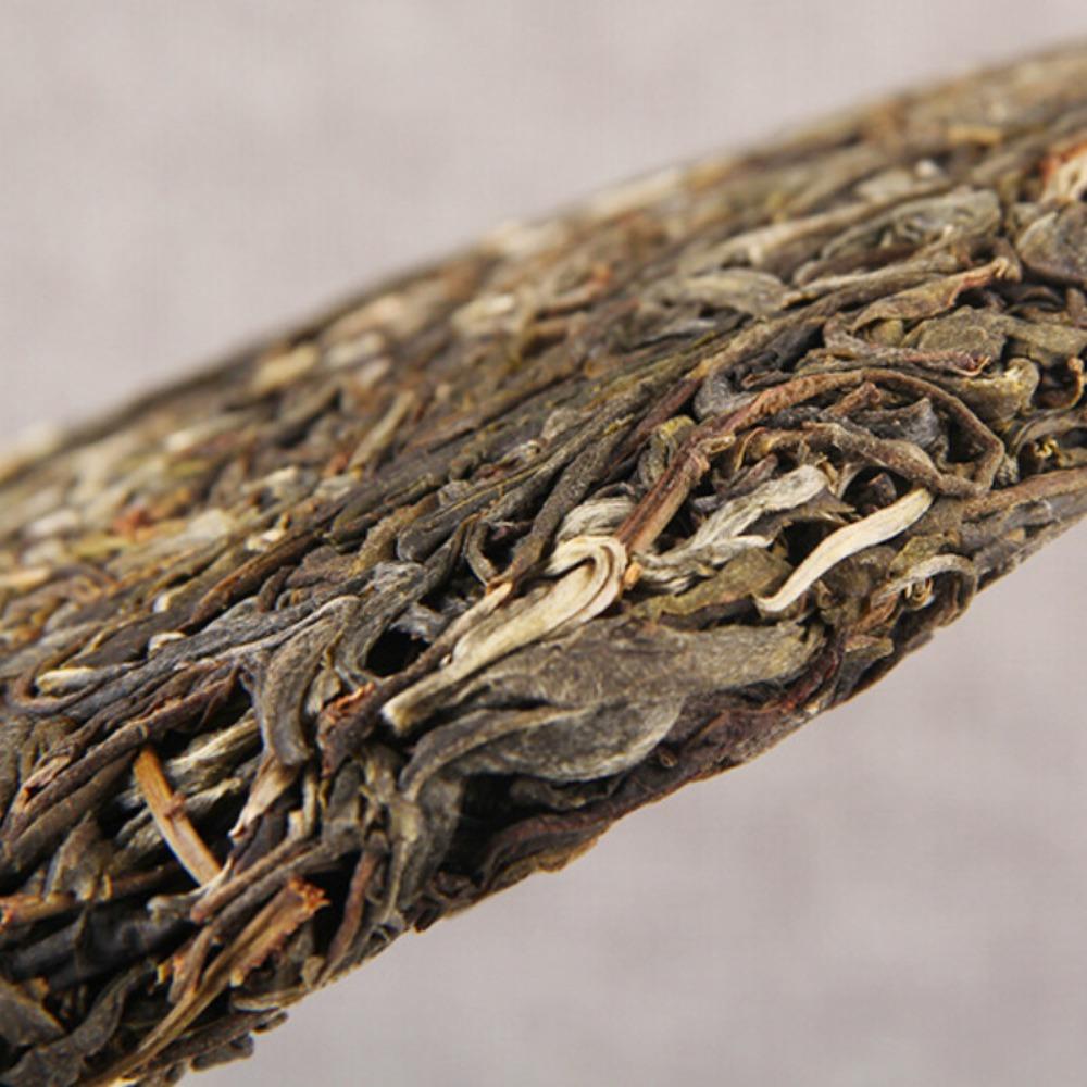357g Yunnan Xiao Hu Sai Raw Puer Tea Cake Honey Aroma Pure Top Grade