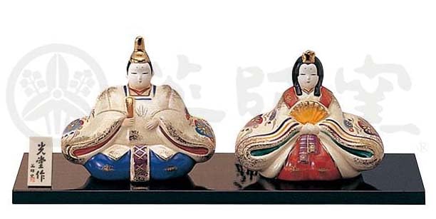 

Ляльки Якусі Кілн Фестиваль Хіна Імператор та Імператриця Ляльки, Сайга,