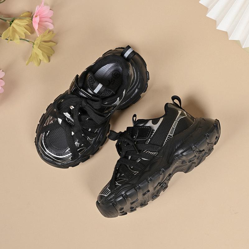 Children's shoes 2025 spring and autumn new girls' dad shoes spider-man breathable mesh running shoes boys' sports shoes