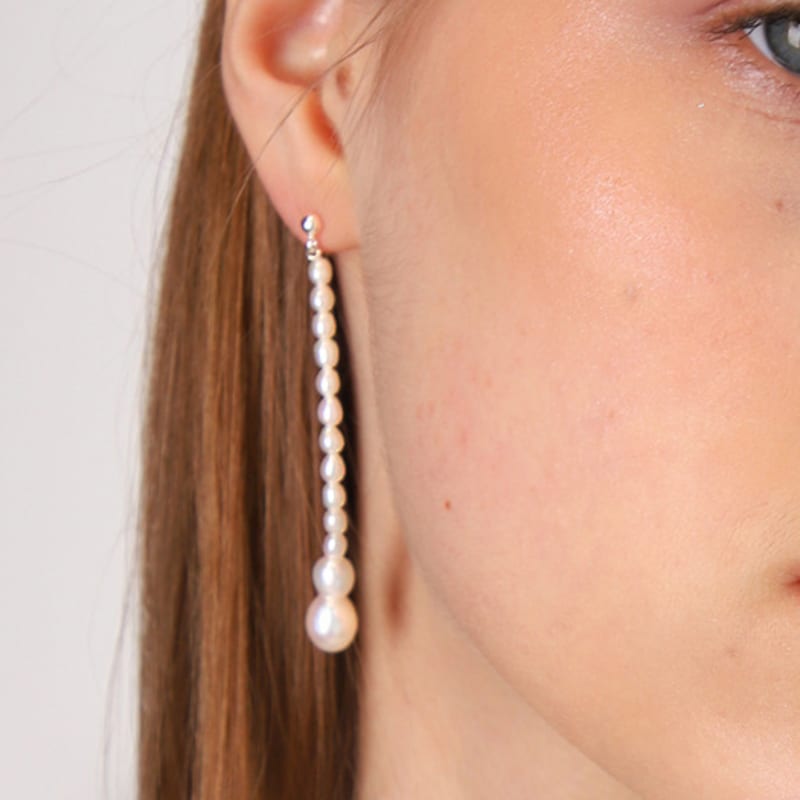 dfarbe silver natural white freshwater pearl gradient stud earrings