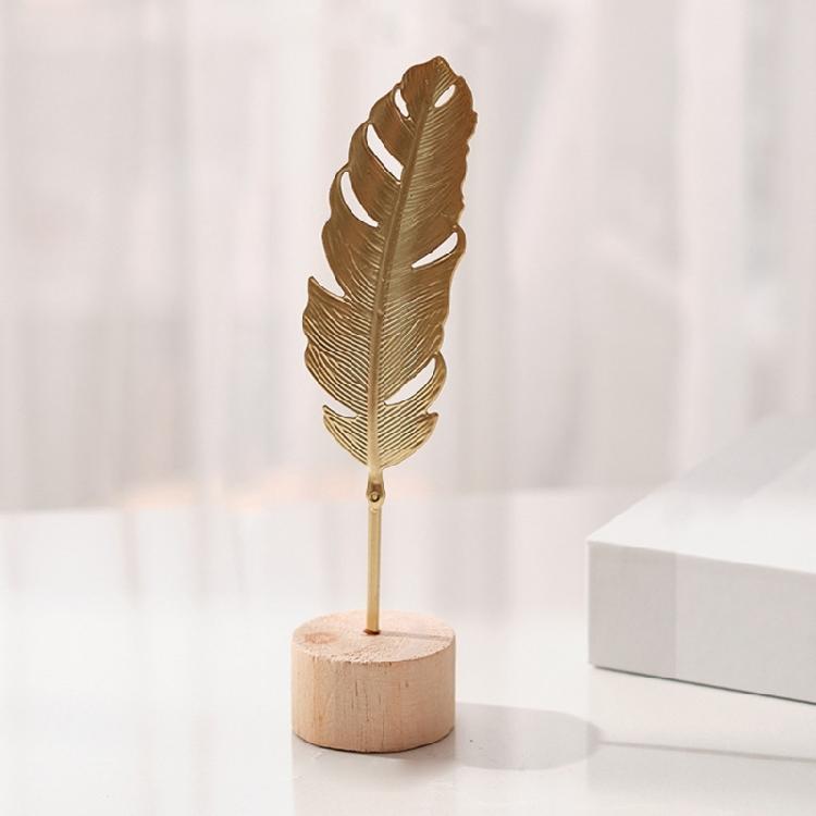 Golden Leaf Sculpture with Wood Base Ornament Ginkgo Palms Leaves Statue Figurine Table Adornment Office Desktop Decor