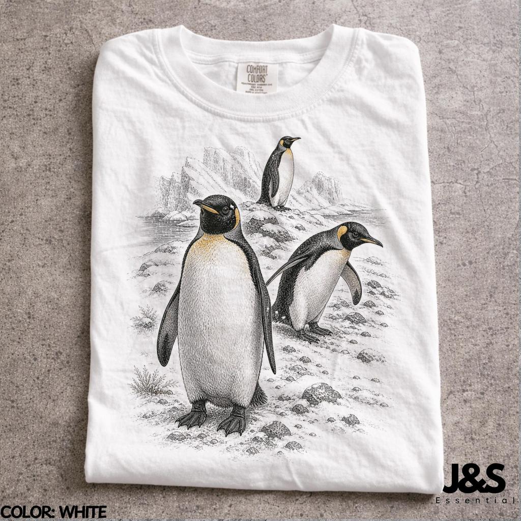 Penguin Vintage 90s T Shirt, Retro Emperor Penguin Graphic Tee, Botanical Arctic Nature Top, Unisex Outdoor Gift, Aesthetic Penguin Shirt