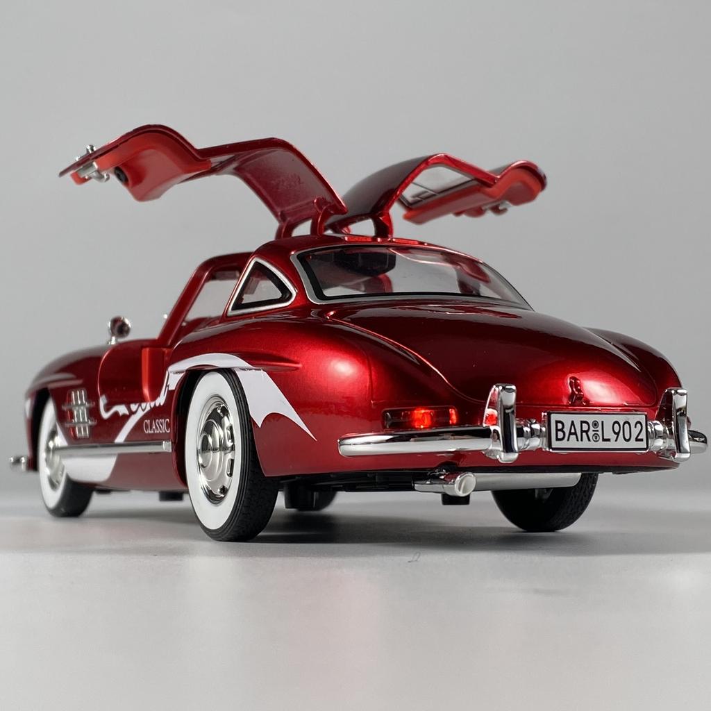 1:24 Benz 300SL Coca Cola Pepsi Cola Classic Vintage Car Alloy Diecast Model Car Front Desk Display Decoration Ornaments Holiday