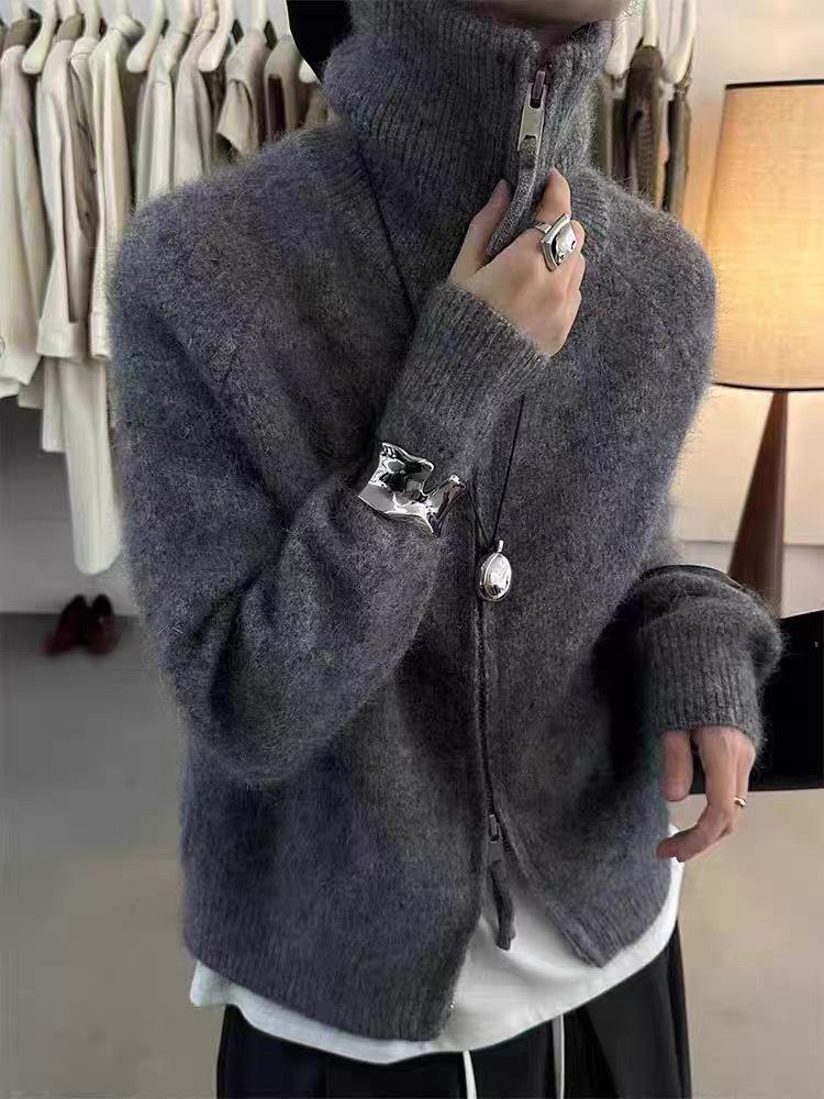 Women's High-Neck Zip-Up Cardigan: Pure Wool Knit Sweater, 2025 European Style, Loose, Thickened Stand-Up Collar for Autumn/Winter.