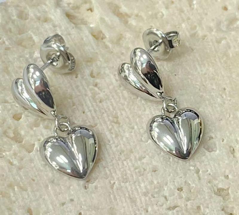 CARLIDANA Fashion Jewelry Stainless Steel Double-layer Smooth Heart-shaped Love Earrings 18K Gold Plated Earrings For Women серебряный