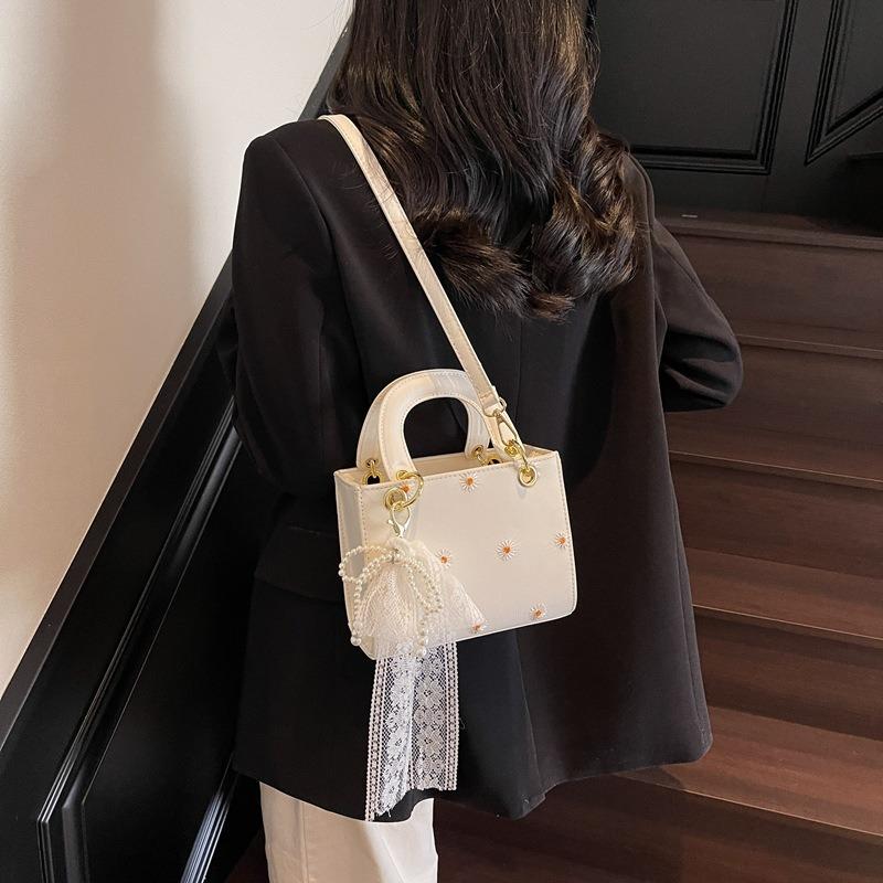 Premium Textur tragbare kleine Tasche Damen neue Mode vielseitig einzelne Schulter Prinzessin Diana Tasche Pendler Umhängetasche