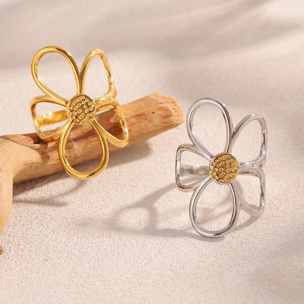 MamacitaSlay 316L Stainless Steel Double Color Hollow Flower Open Ring Party Waterproof Jewelry Women's Unique Ring 2026 Gift