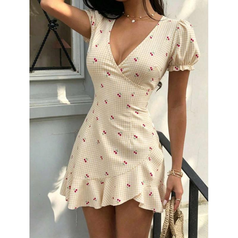 European summer new French design age-reducing cherry print V-neck ruffle edge dress
