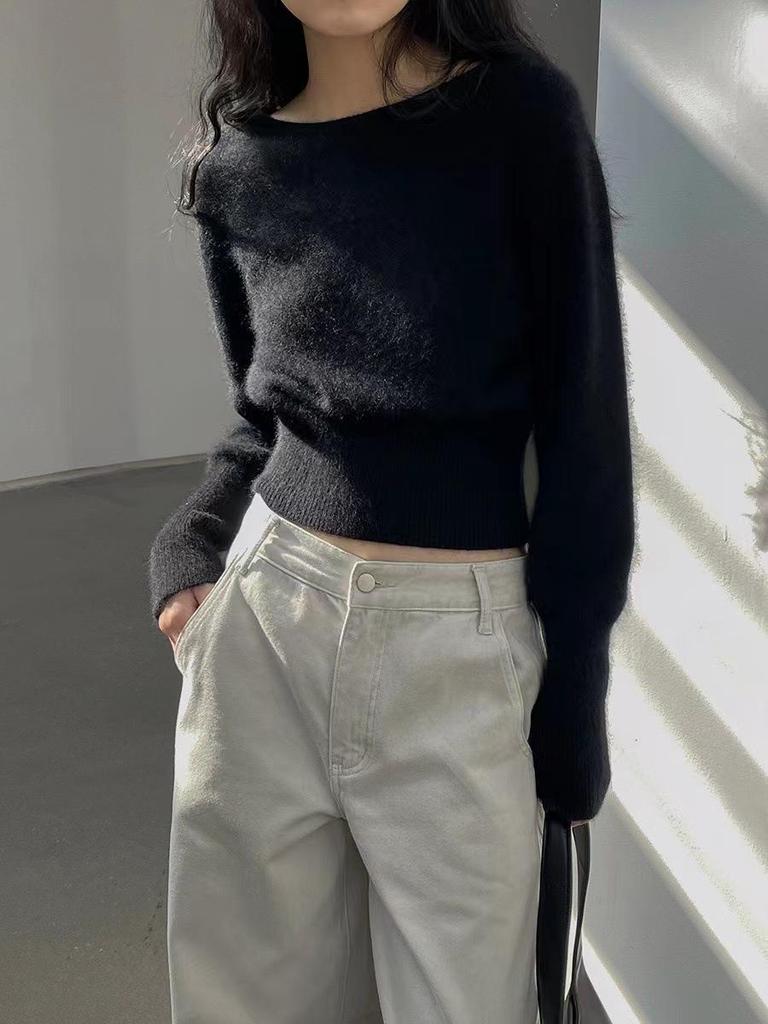Women's High-Waisted 100% Wool Knit Sweater - Loose Fit, Slimming, Round Neck, Cashmere Base Layer for Autumn & Winter