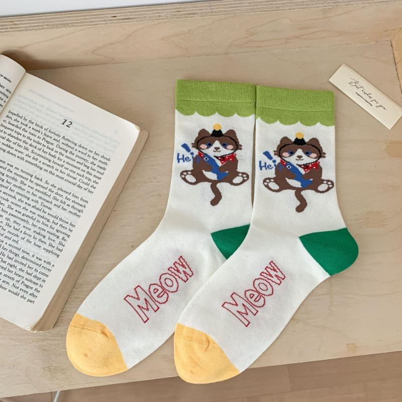Cute Cat Striped Socks for Women, Mid-calf Socks for Autumn and Winter, Trendy for Women, Dopamine Cartoon Boneless Women's Socks