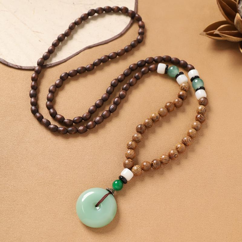 Nepalesiskt halsband retro litterärt träpärlat långt exotiskt tröjkedja damaccessoarer