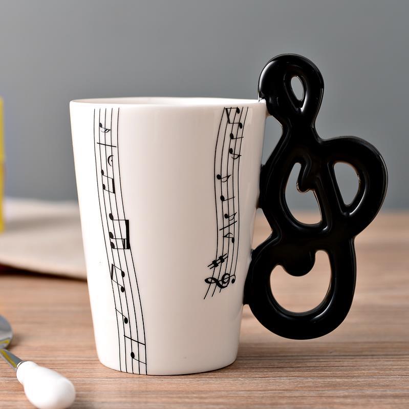 Neuheit Violine Gitarre Trompete Klarinette Holzgitarre Harfe Klavier Musiknote Tasse Kaffee Tee Keramiktassen Trinkgeschirr Geschenk