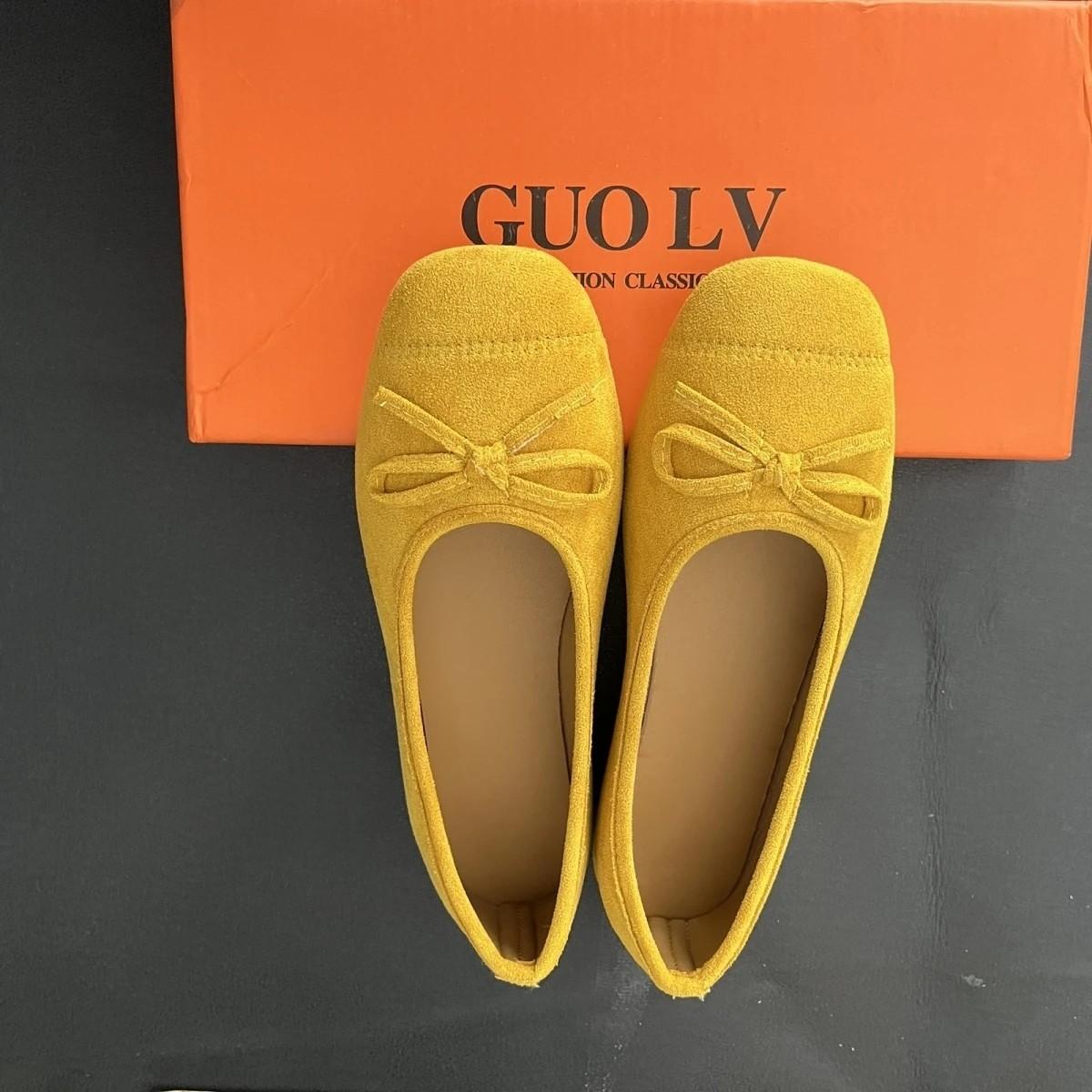 

Retro flat bottom shallow mouth single shoes women s 2025 spring and summer new one-pedal bow gentle evening wind Mary Jane shoes 40