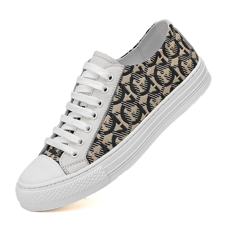 

Новые мужские туфли на шнуровке, фирменные кроссовки из кожи, повседневная обувь для отдыха на открытом воздухе, дышащая, для отдыха, прогулок, нескользящая, итальянская мужская белая обувь 44 белый