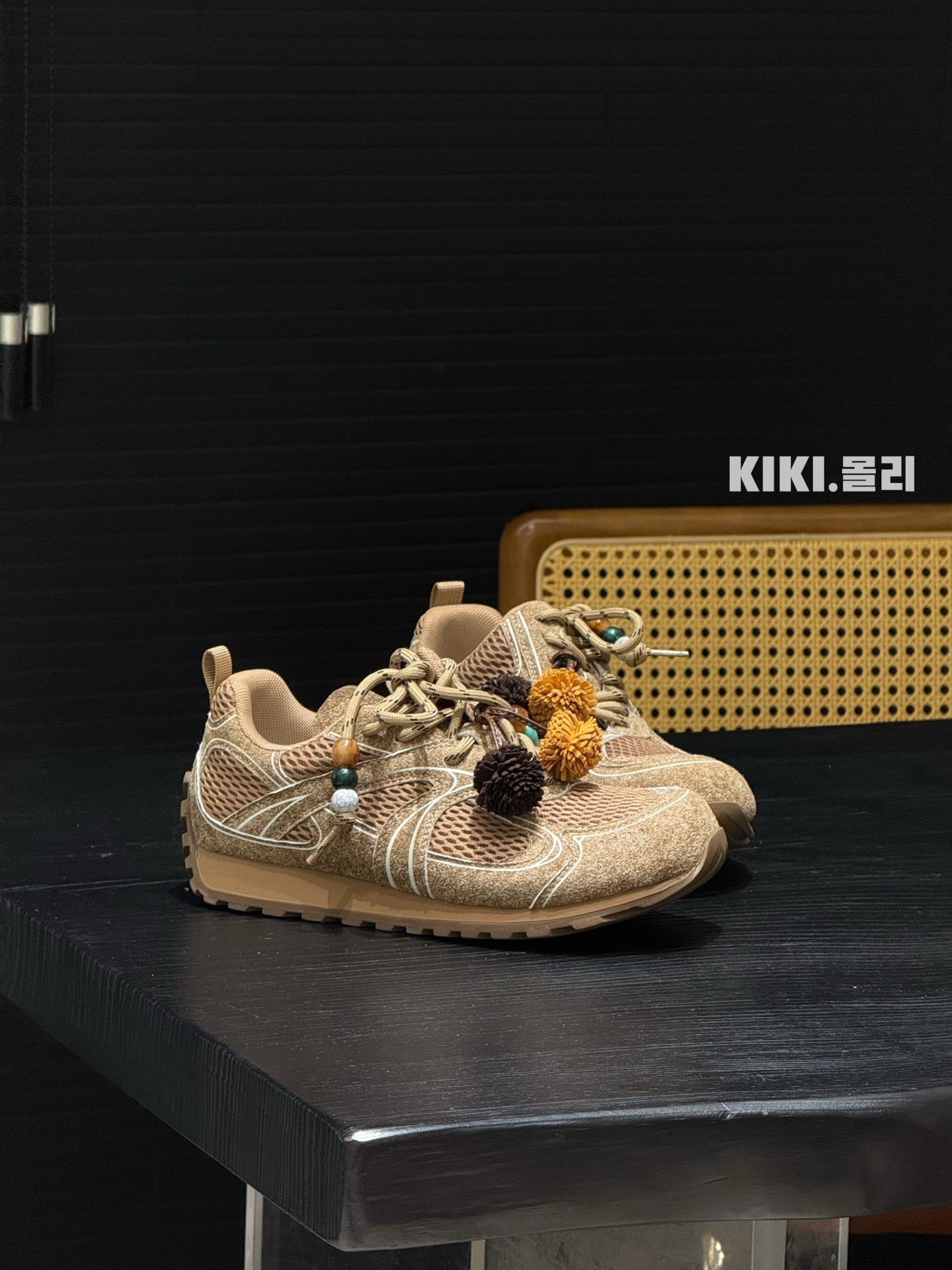 

Niche brown retro German training Forrest Gump shoes women s 2025 new mesh breathable thick-soled versatile casual sports shoes 39