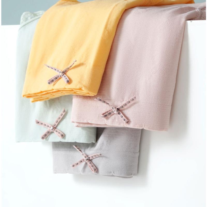 Atmungsaktive Hüfthebende Liebes-Schleife Unterhose Maulbeerseide Antibakteriell Sexy Damen Slips