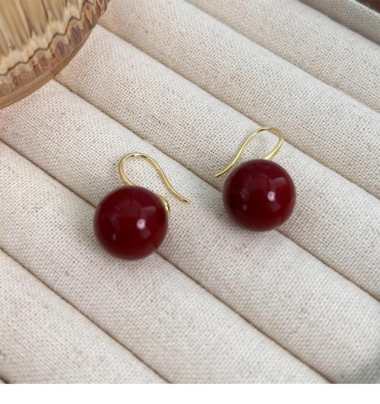 Vintage Temperament Earrings
