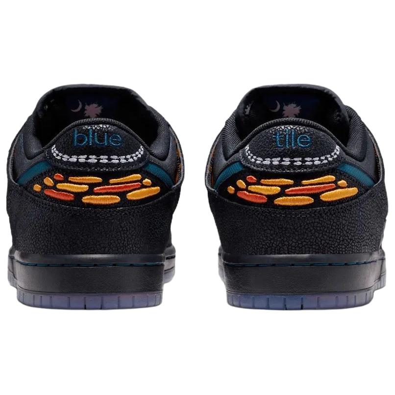 Bluetile x Nike SB Dunk Nero Marina Bianco Sneakers da Uomo Marina-Bianco-Fuoco-Arancio-Blu-Court-Arancio-Orizzonte IQ1323-001